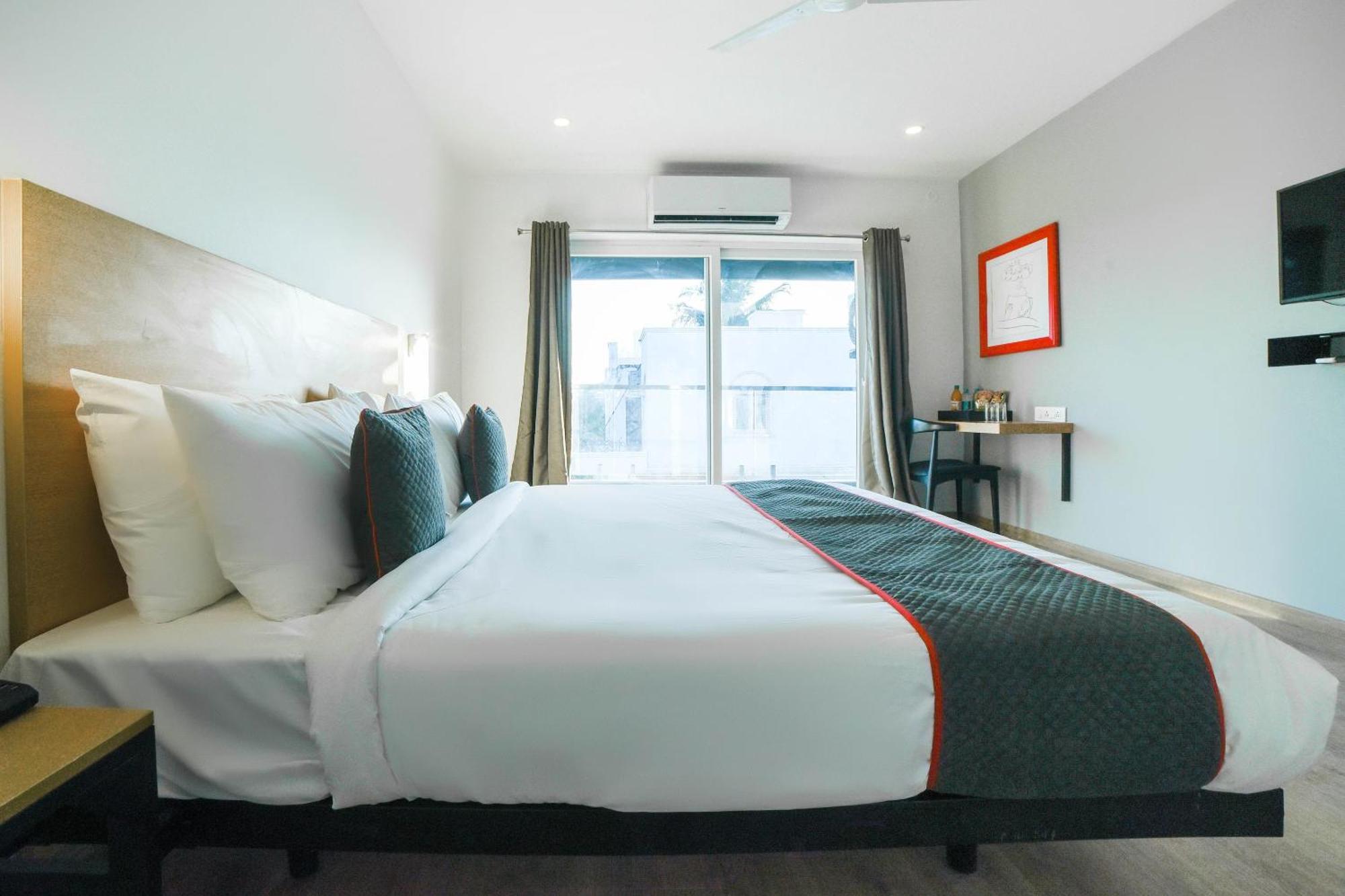 Townhouse 211 Laguna Ecr Near Juhu Beach Chennai Eksteriør billede