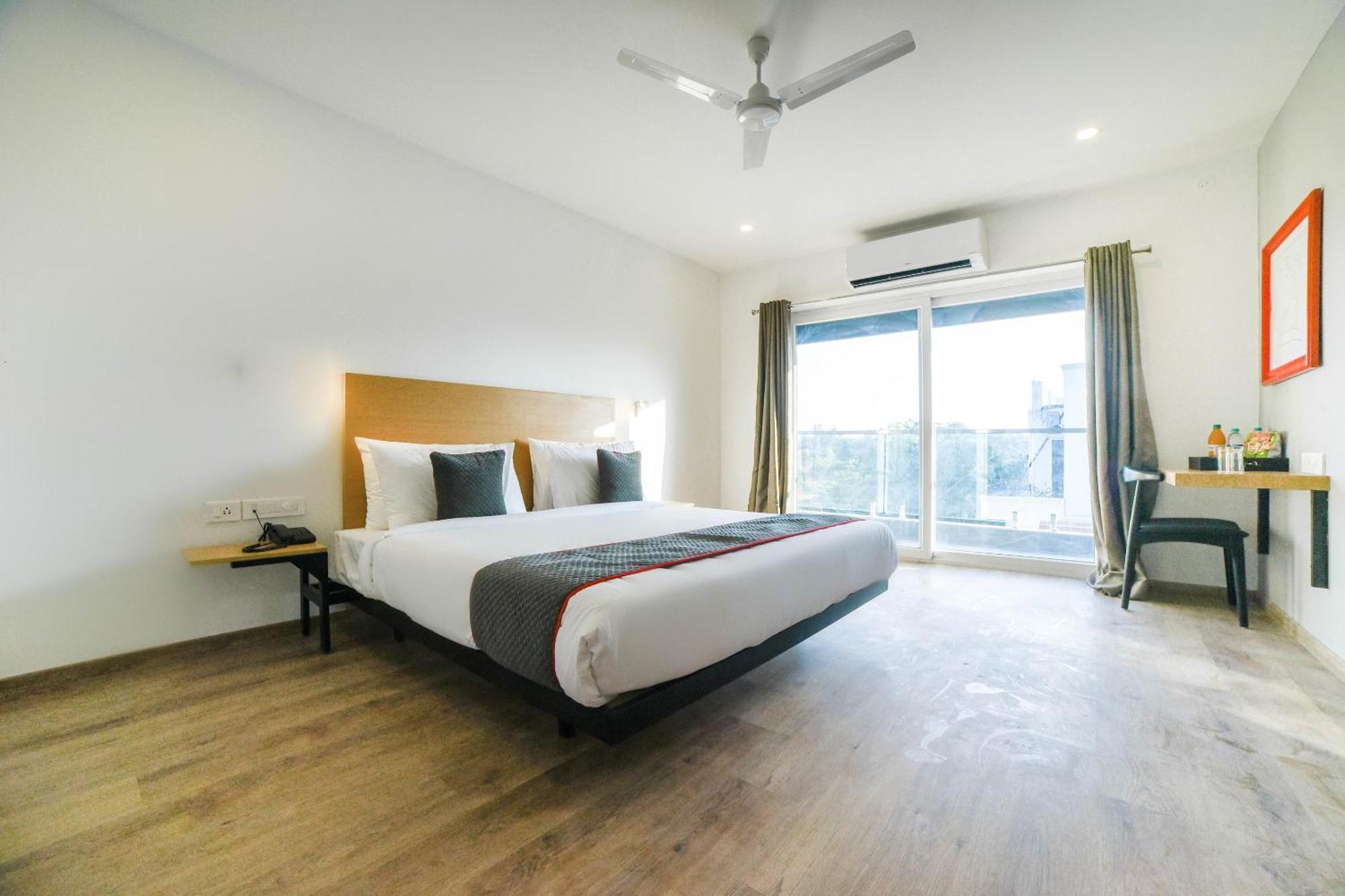 Townhouse 211 Laguna Ecr Near Juhu Beach Chennai Eksteriør billede