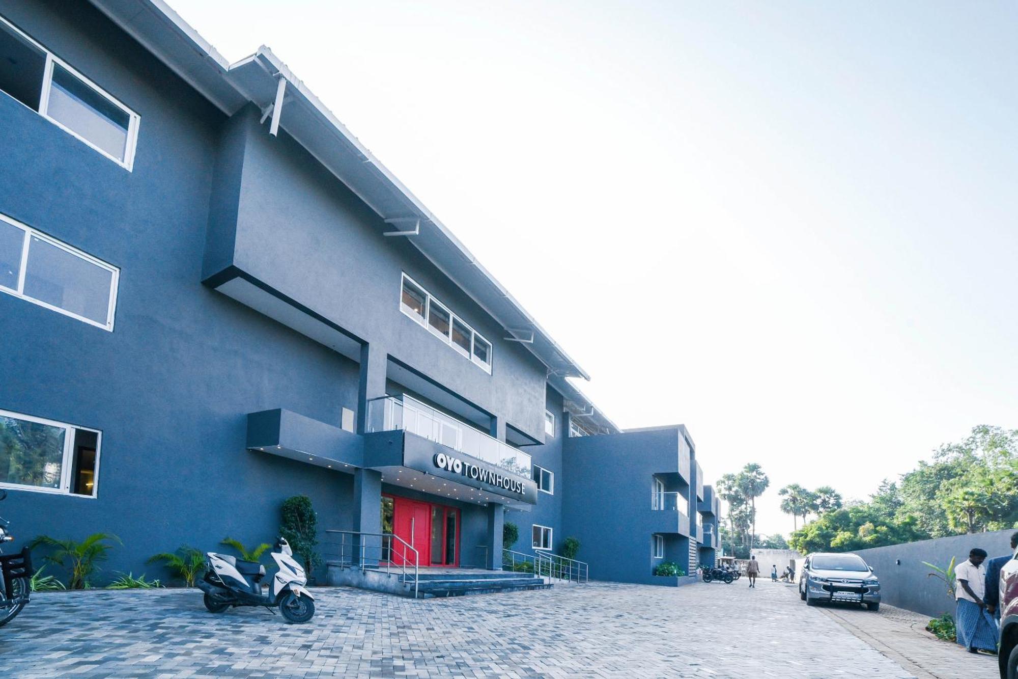 Townhouse 211 Laguna Ecr Near Juhu Beach Chennai Eksteriør billede
